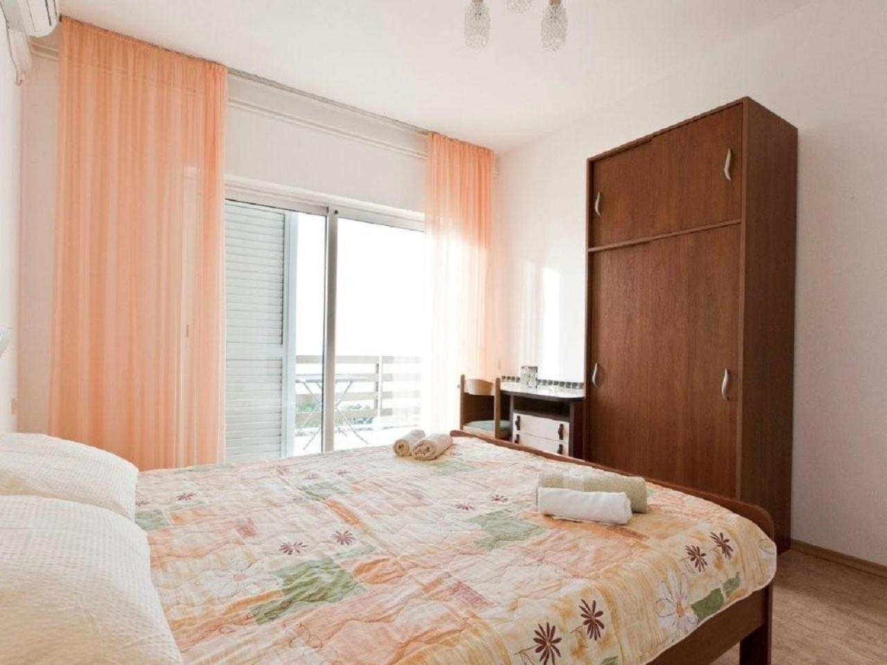 Apartments And Rooms Mirja-Parking Primošten Εξωτερικό φωτογραφία